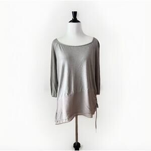 ST. JOHN Knit Top Women’s Size Small Gray Silk Viscose Boatneck LUXE